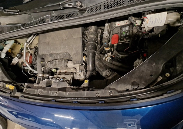 Peugeot Rifter cena 77490 przebieg: 61000, rok produkcji 2020 z Warszawa małe 232